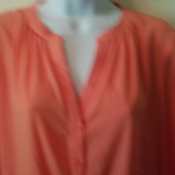 Top - Picture 2 of 3